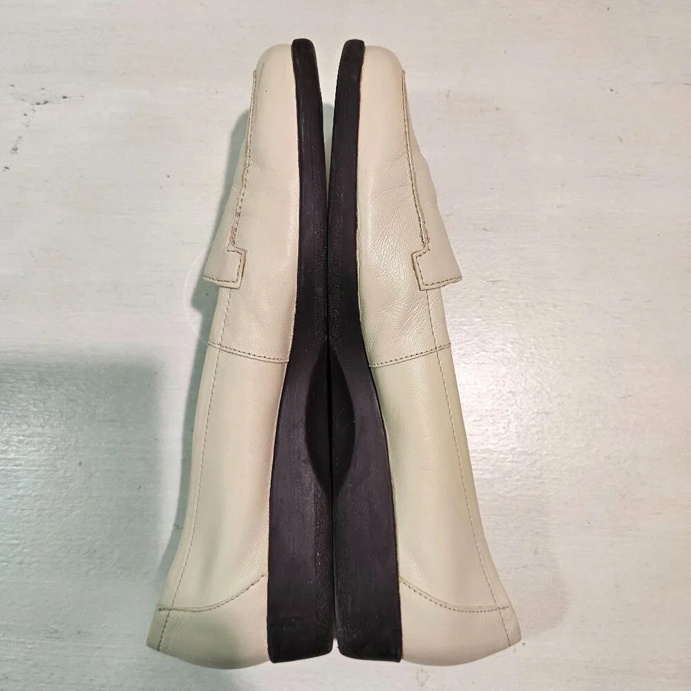 Easy Spirit Womens Sz 9.5 Cream Leather Loafer Casual Comfort Shoes Preppy Work - Picture 9 of 9